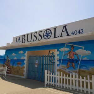 fiumicino con i bambini mare e spiagge stabilimento la bussola convenzione rome airport inn b&b guesthouse vicino all'aeroporto